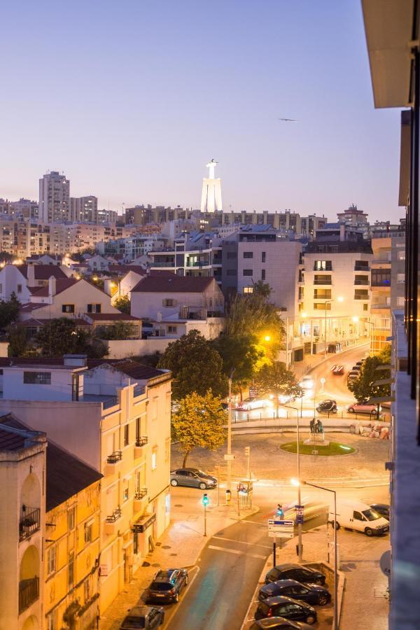 Just4U Apartment 2 Almada Esterno foto