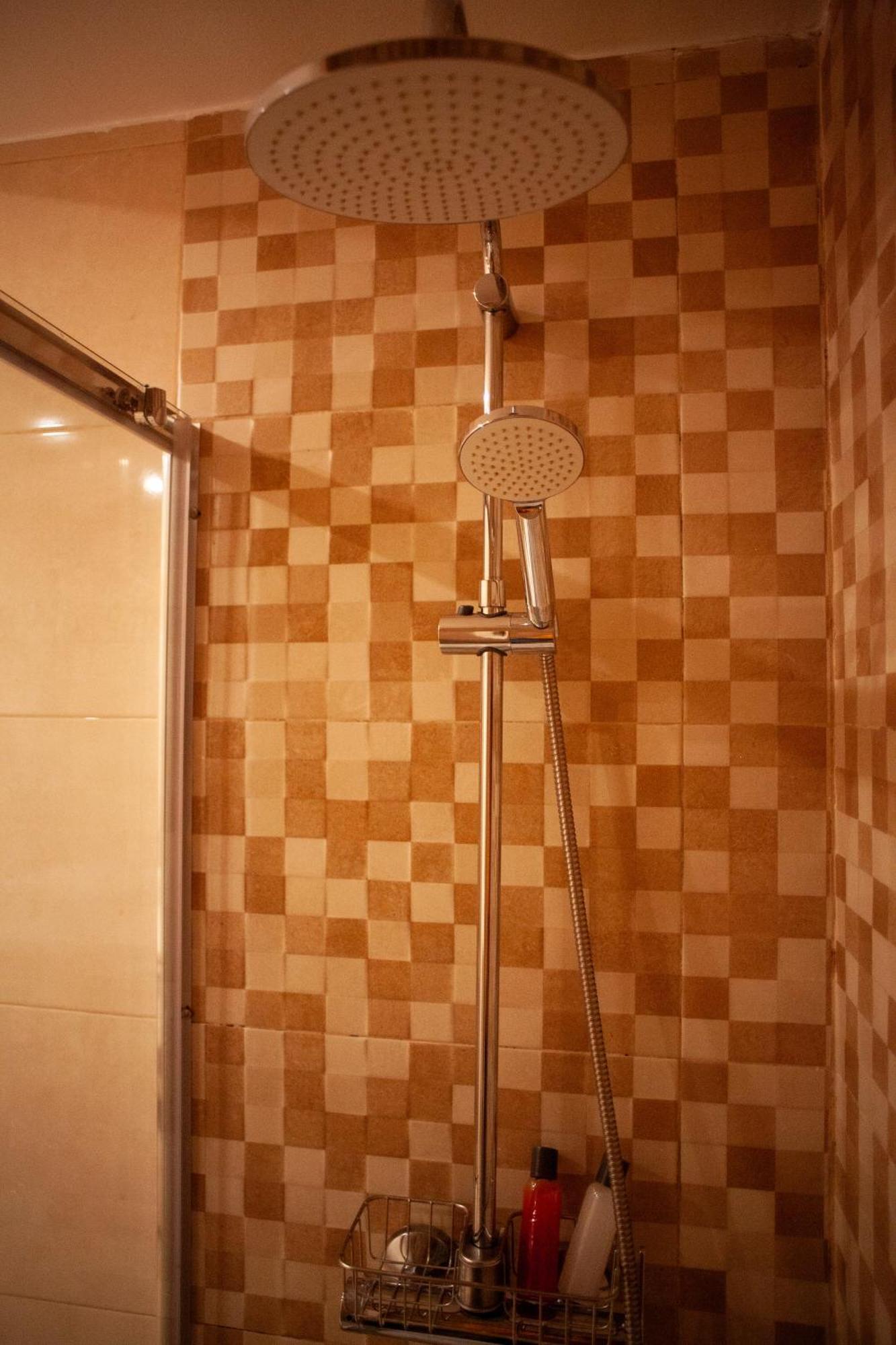 Just4U Apartment 2 Almada Esterno foto