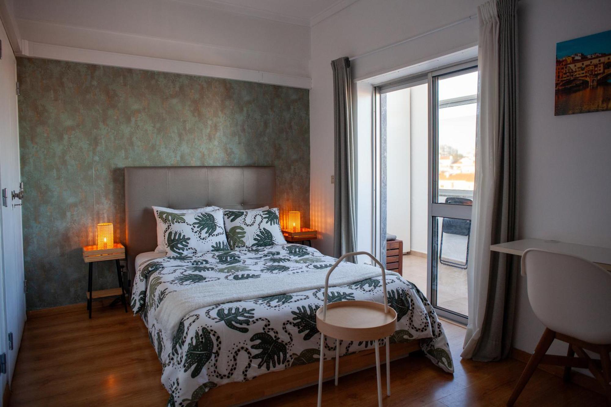 Just4U Apartment 2 Almada Esterno foto